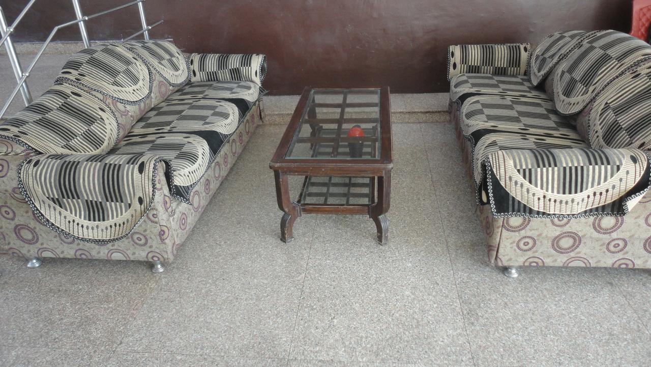 Hotel Satyartha Kathgodam ภายนอก รูปภาพ
